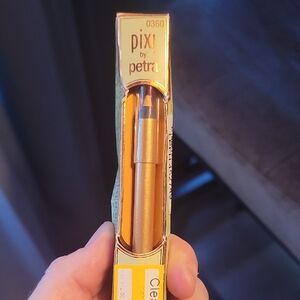 Pixi by Petra Endless Sky Eye Pen Eyeliner Pure24K